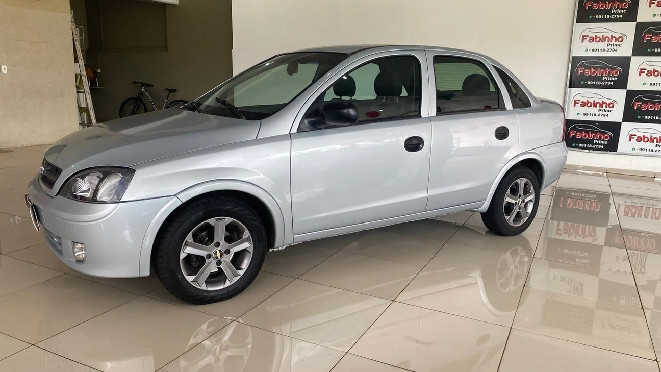 CHEVROLET CORSA