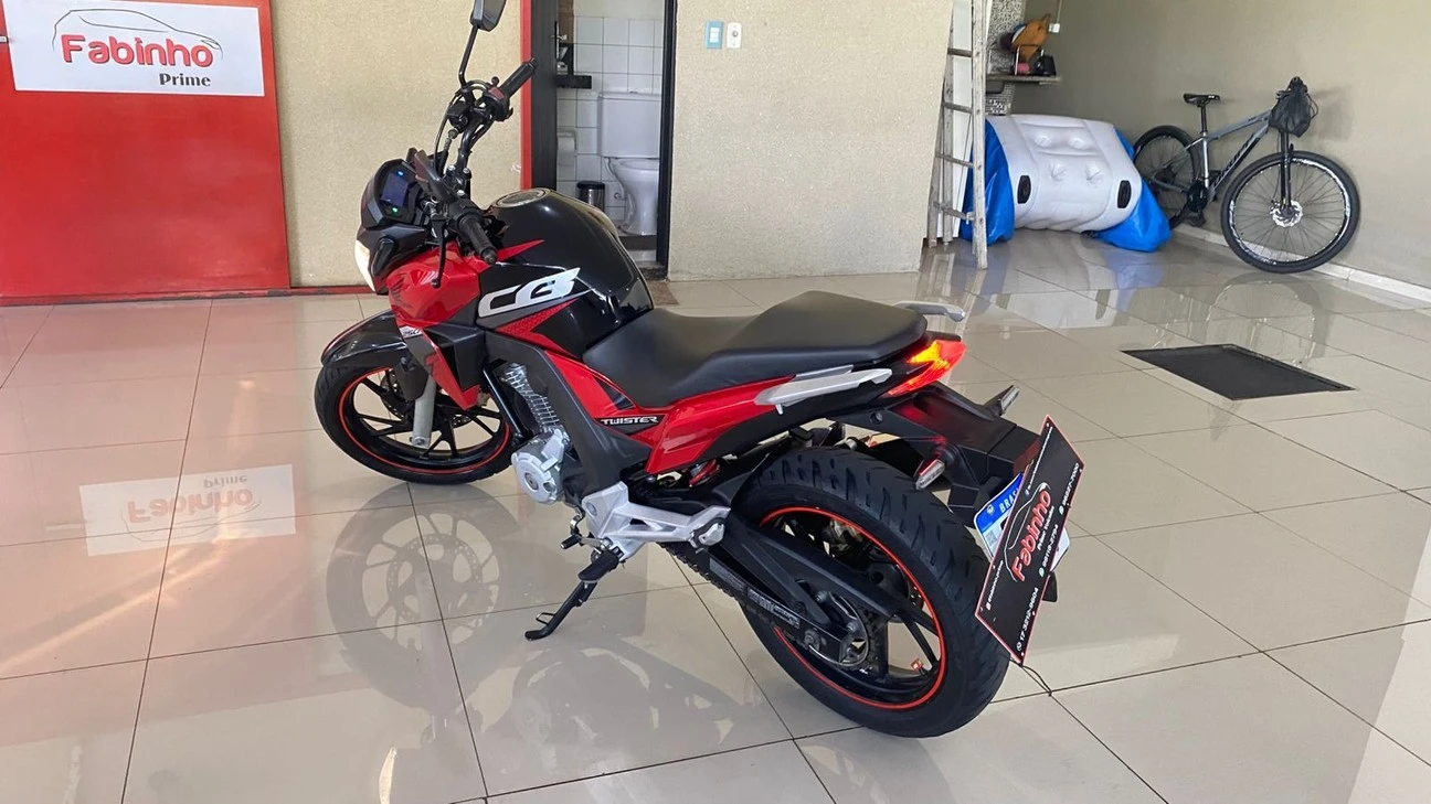 HONDA CB 250F TWISTER CBS