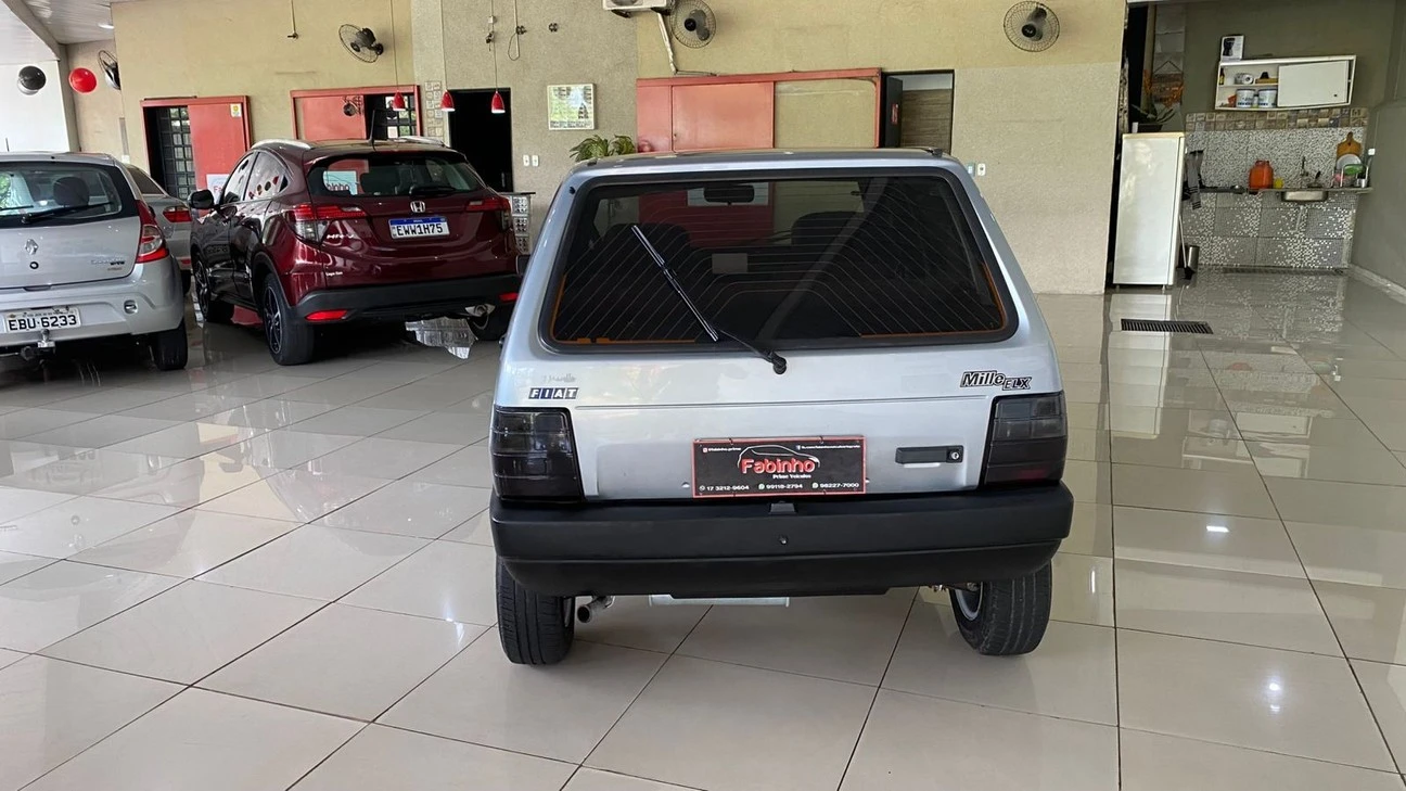 FIAT UNO