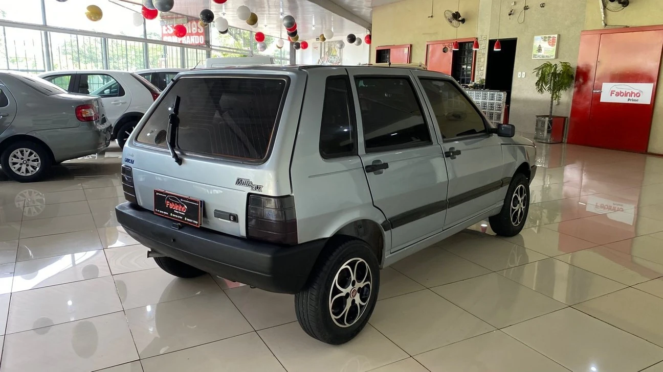 FIAT UNO