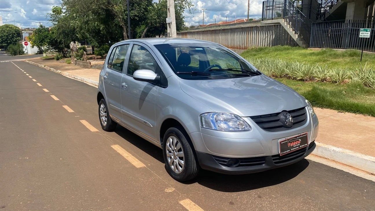 VOLKSWAGEN FOX