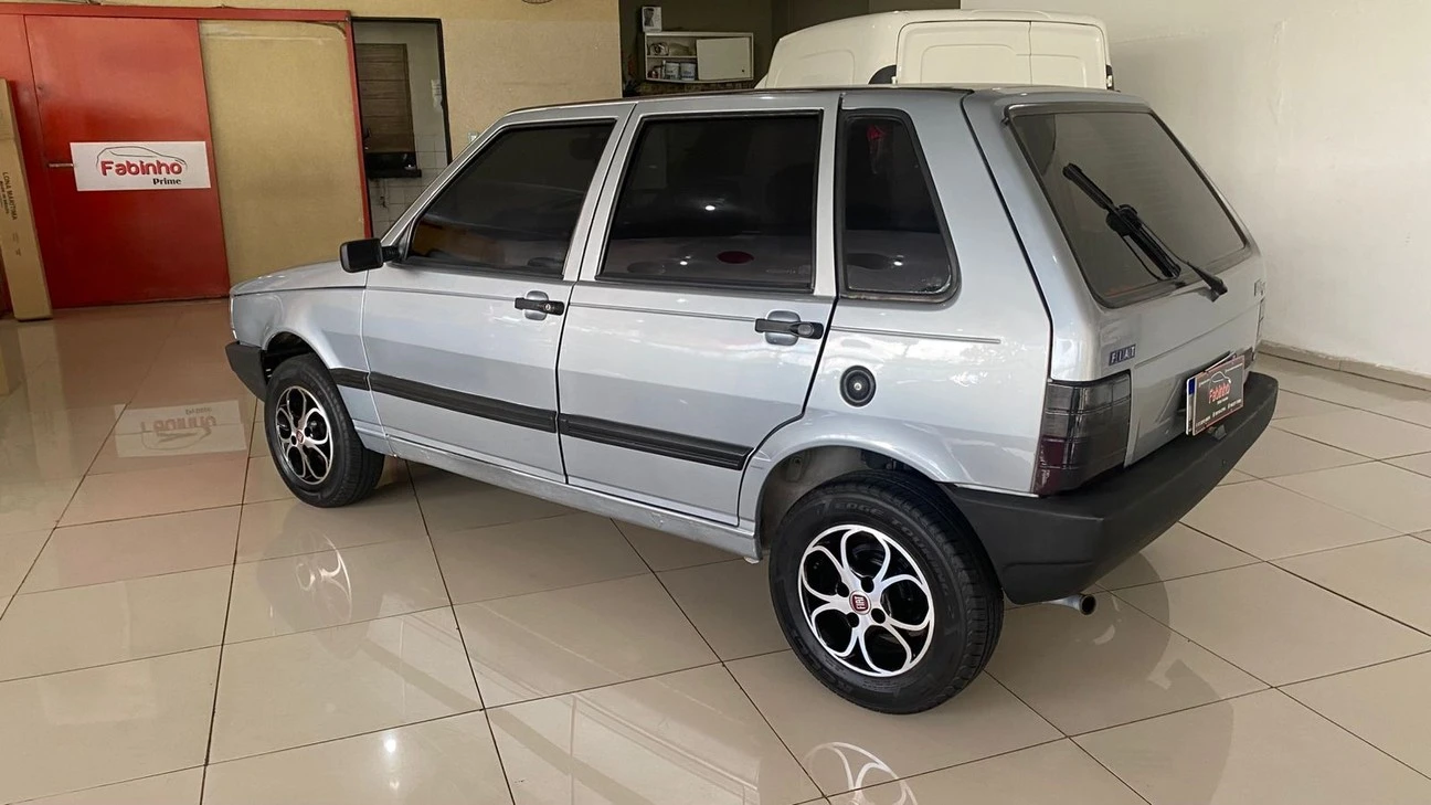 FIAT UNO