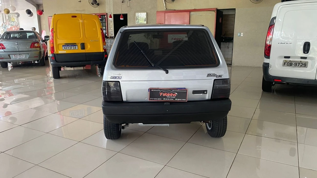 FIAT UNO