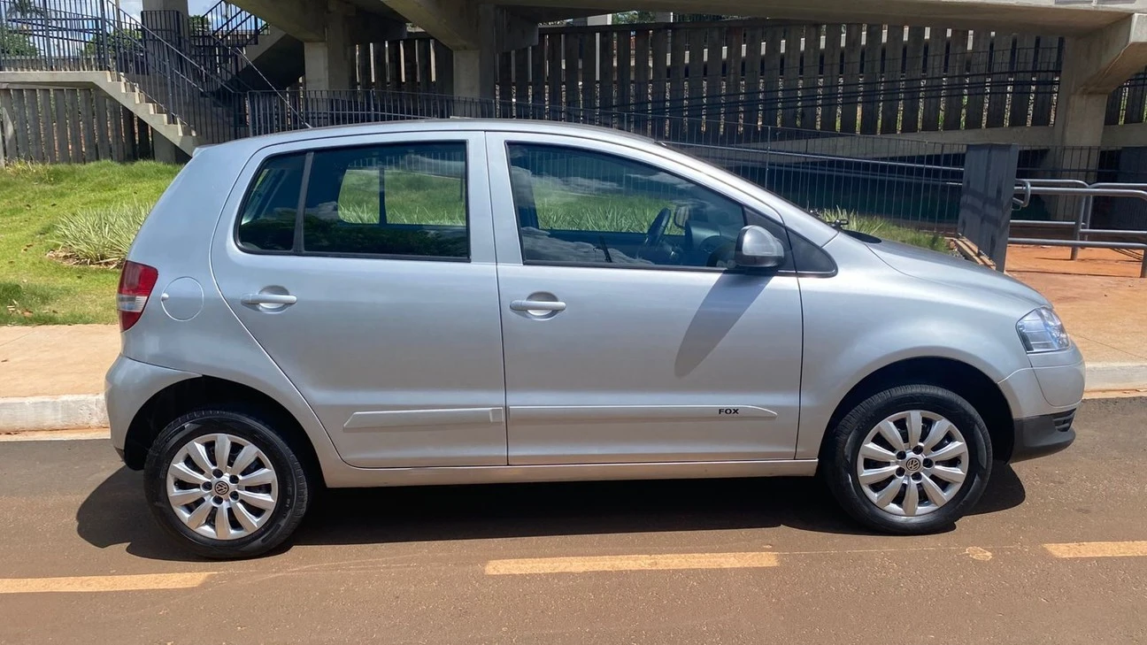 VOLKSWAGEN FOX