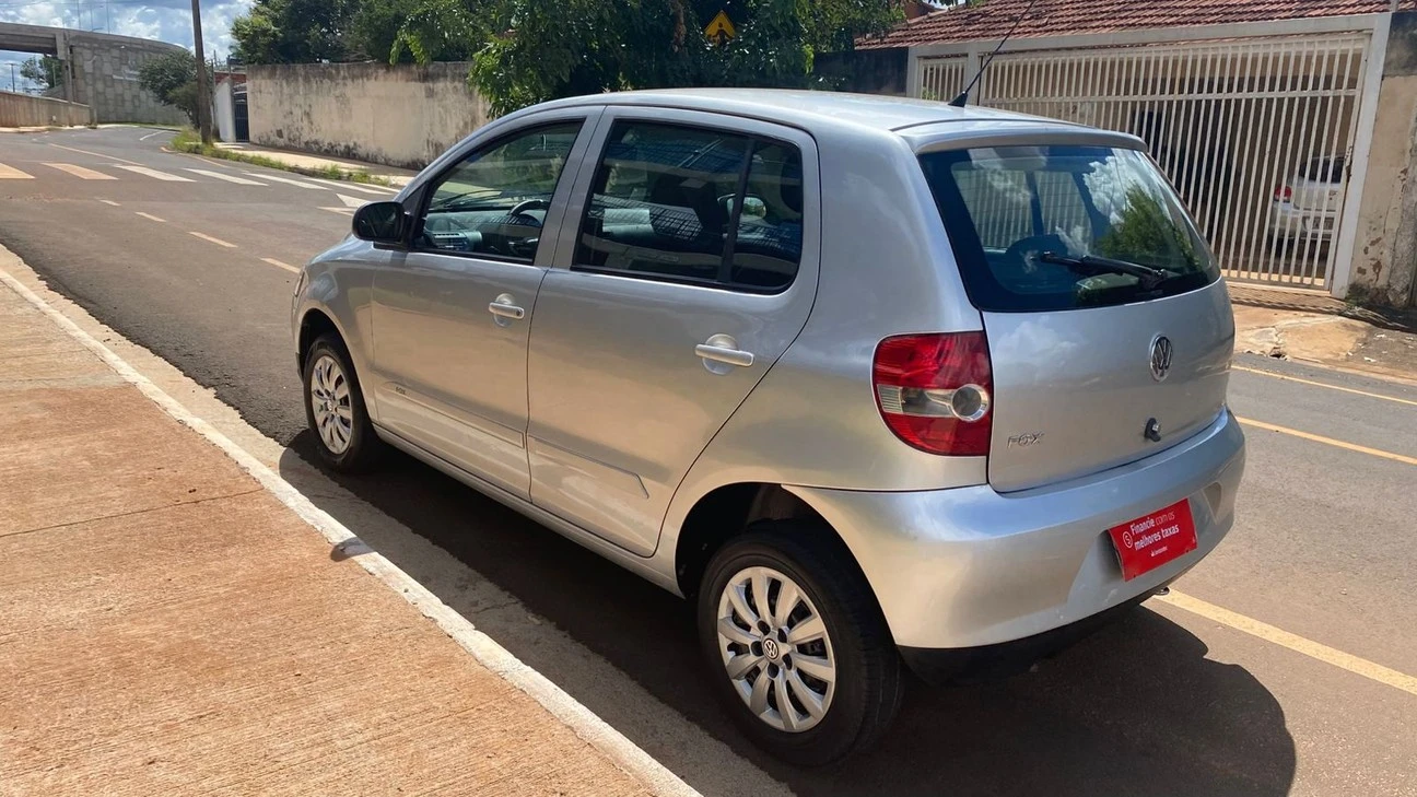 VOLKSWAGEN FOX