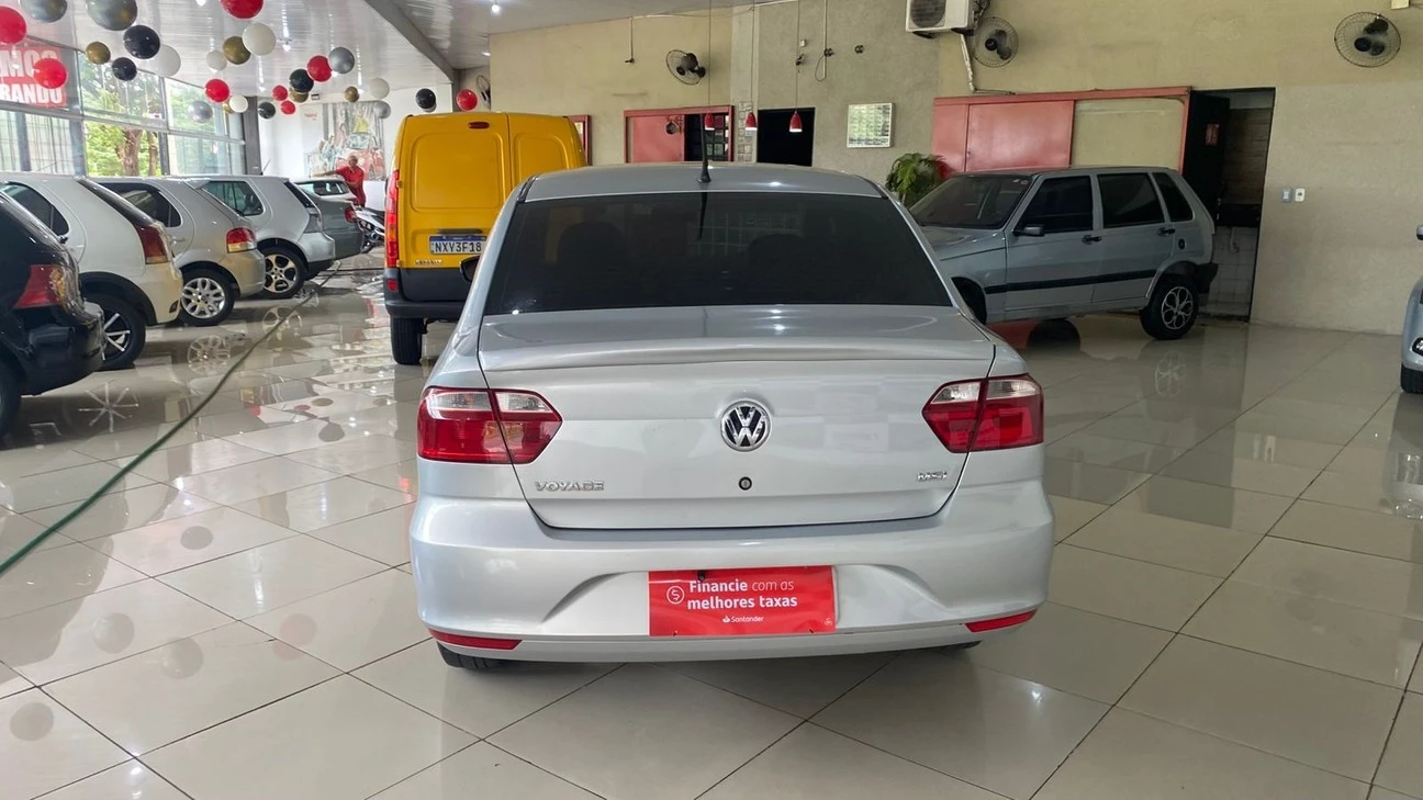 VOLKSWAGEN VOYAGE