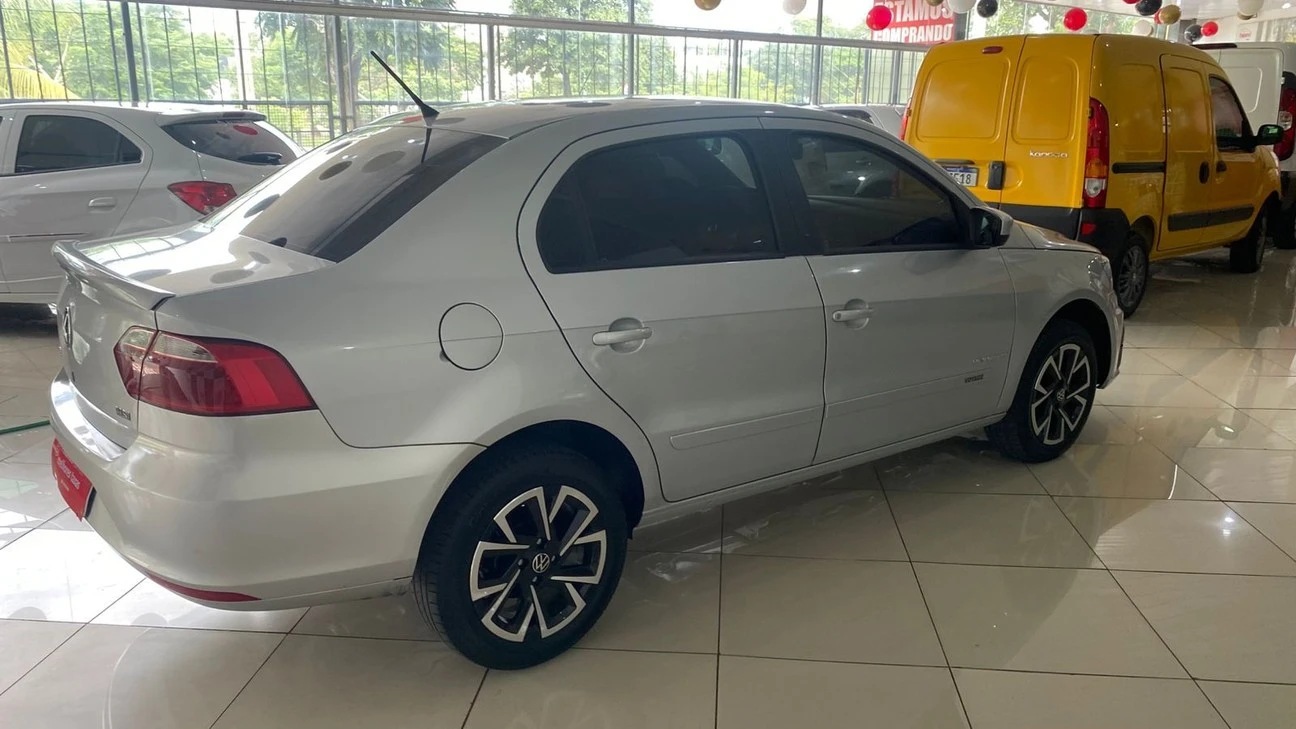 VOLKSWAGEN VOYAGE