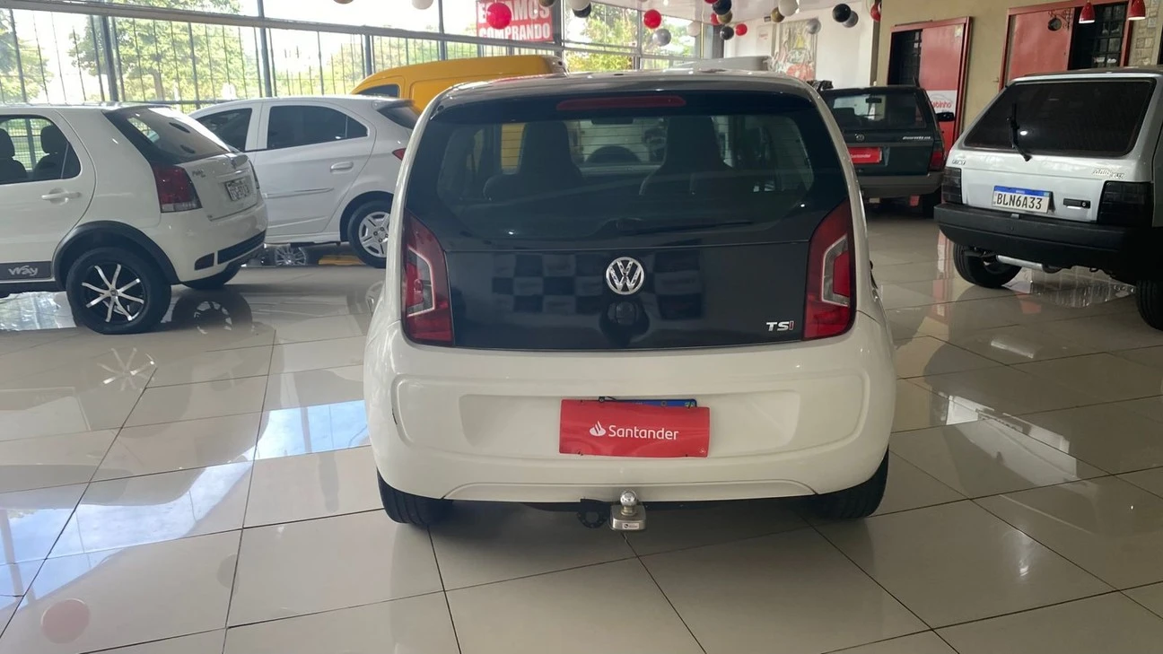VOLKSWAGEN UP