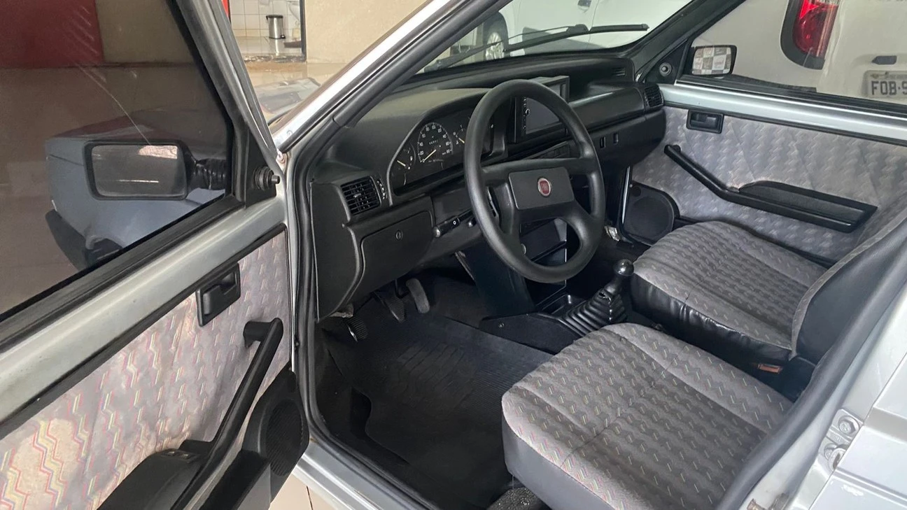 FIAT UNO
