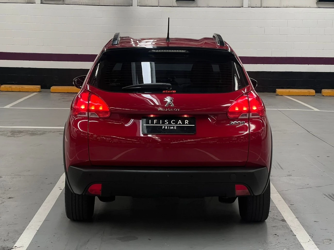 PEUGEOT 2008