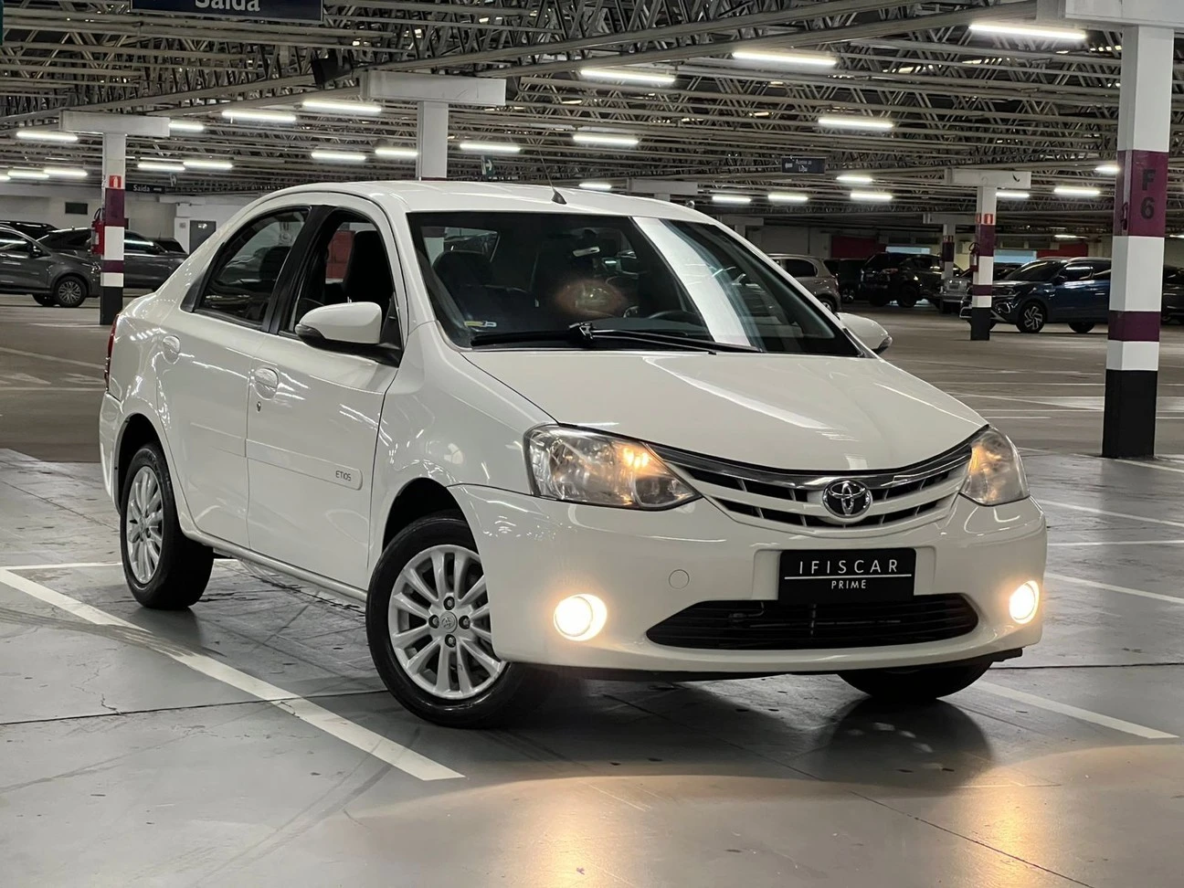 TOYOTA ETIOS