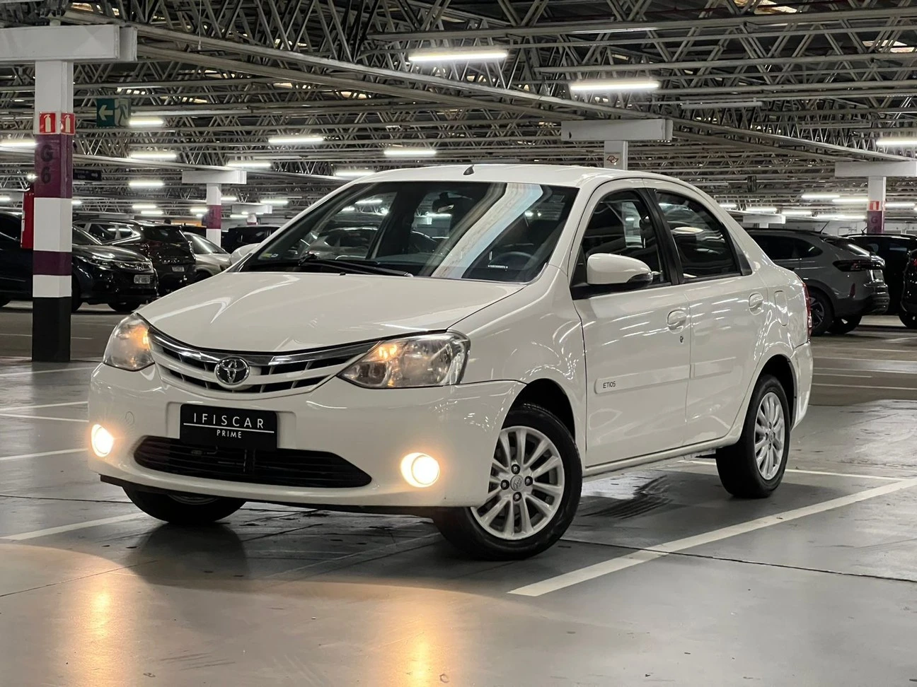 TOYOTA ETIOS