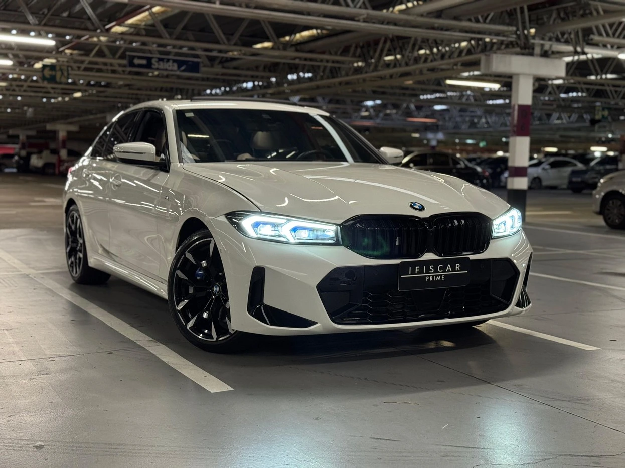 BMW 320I