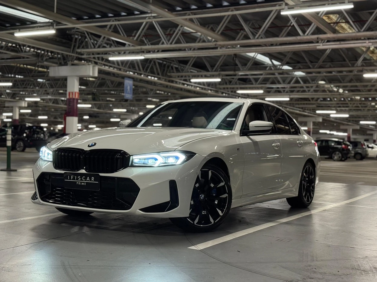 BMW 320I