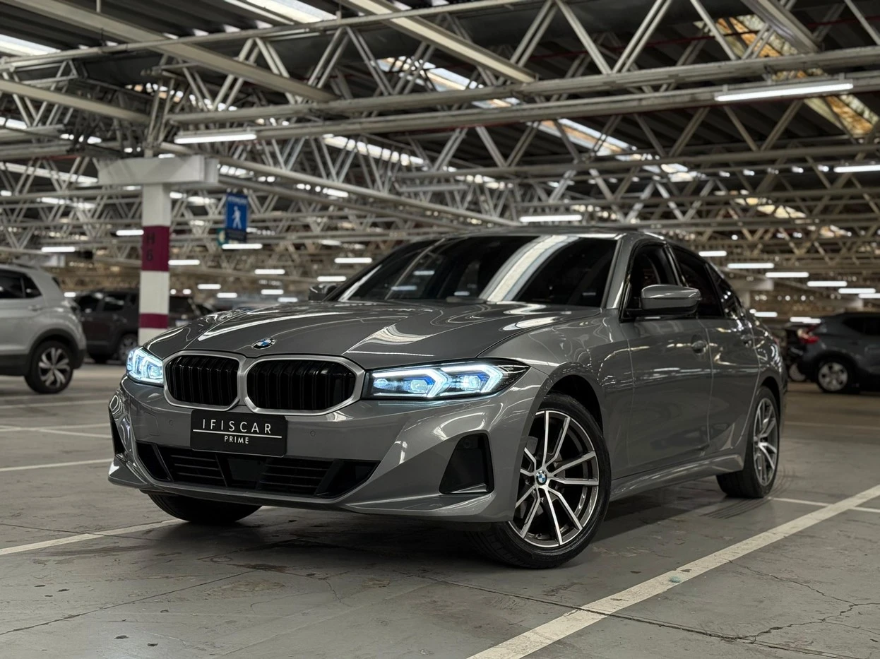 BMW 320I