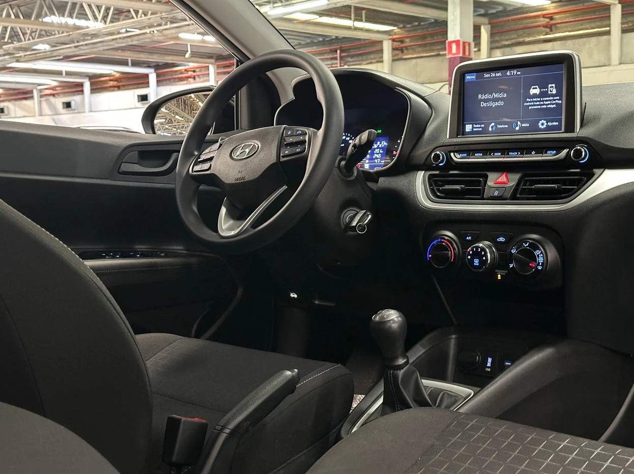 HYUNDAI HB20