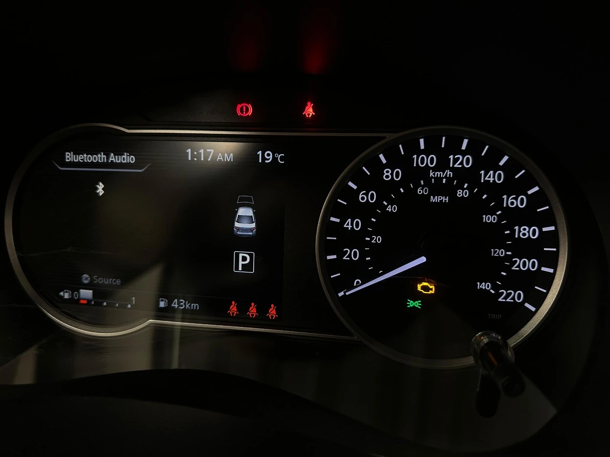NISSAN VERSA