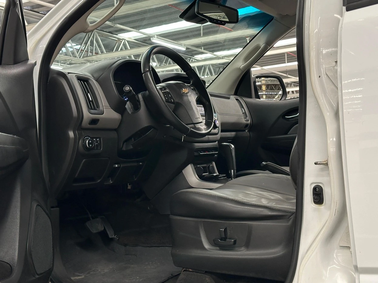 CHEVROLET S10