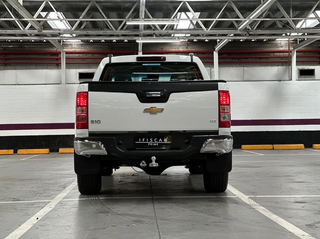 CHEVROLET S10