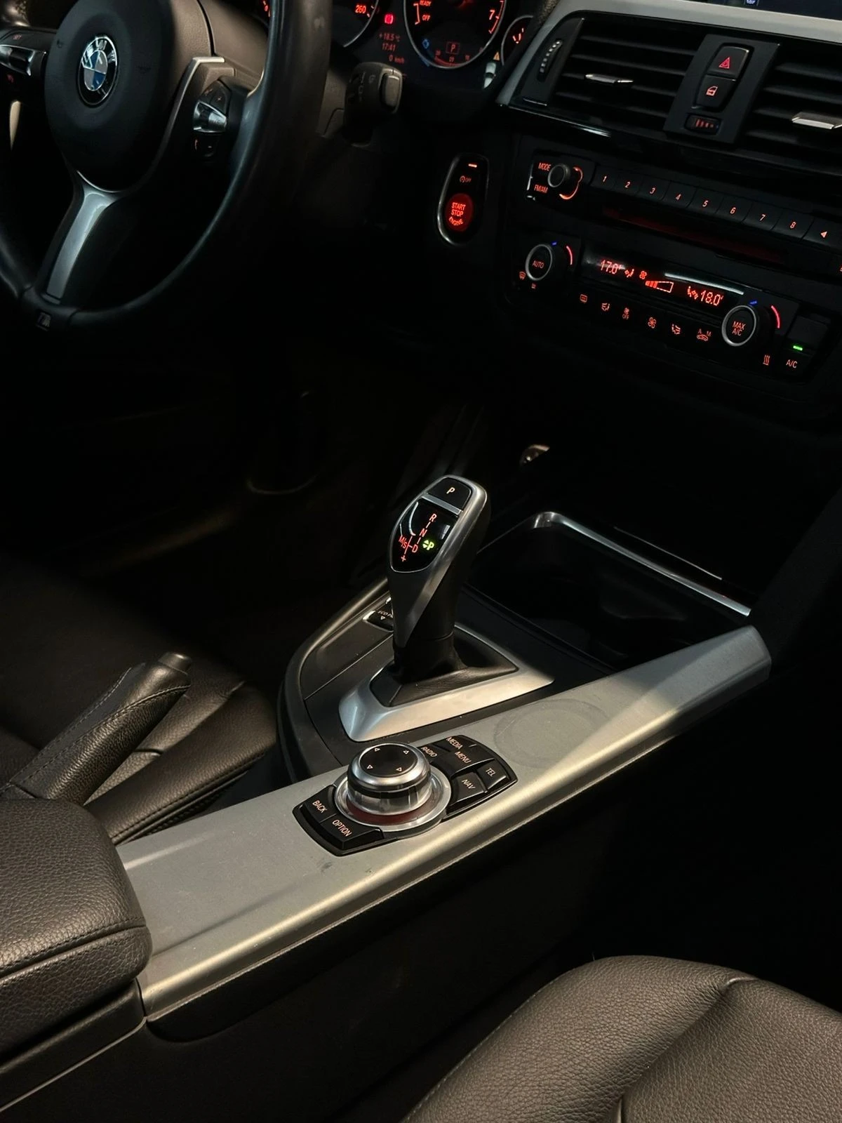 BMW 328i