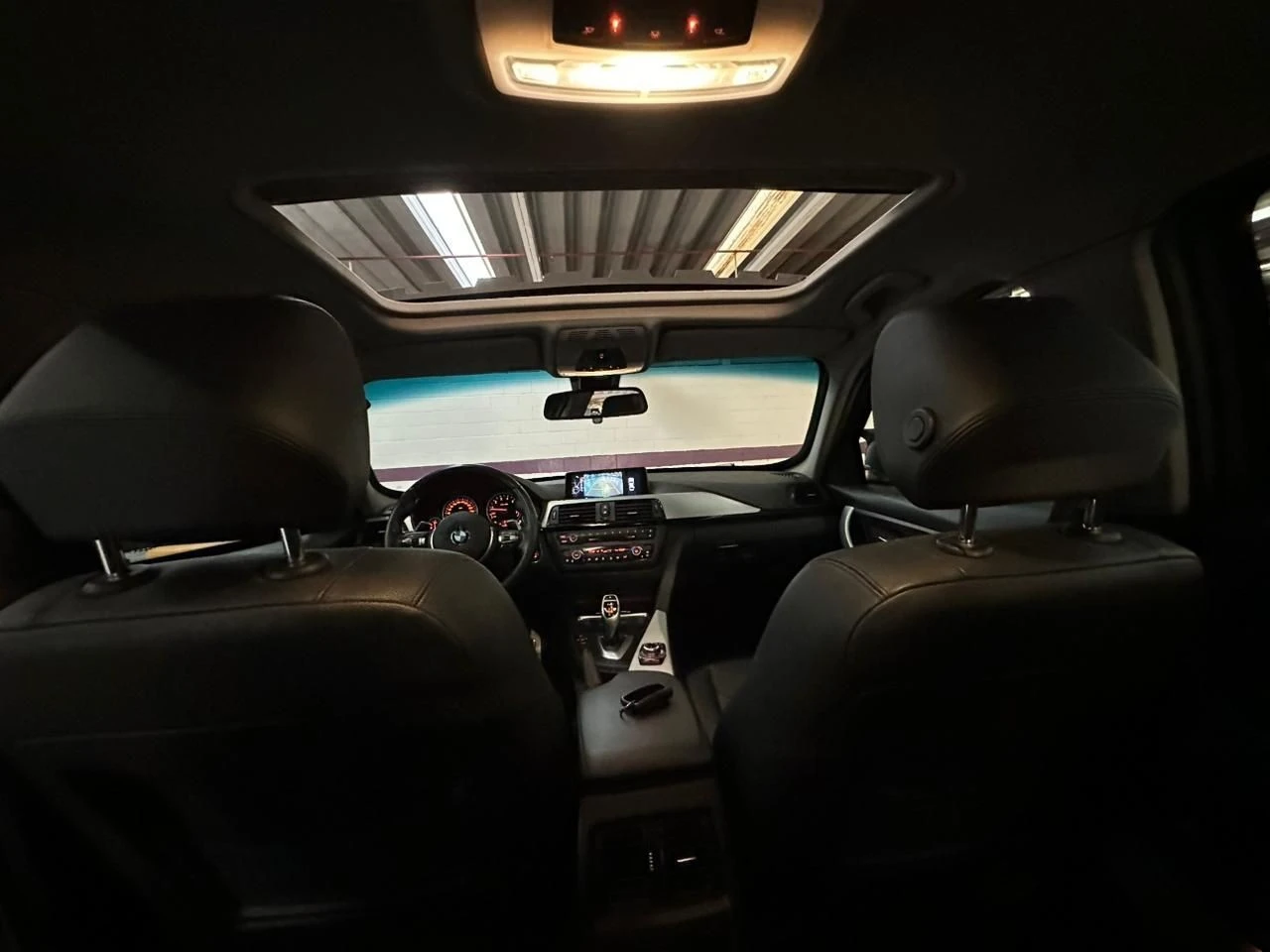 BMW 328i