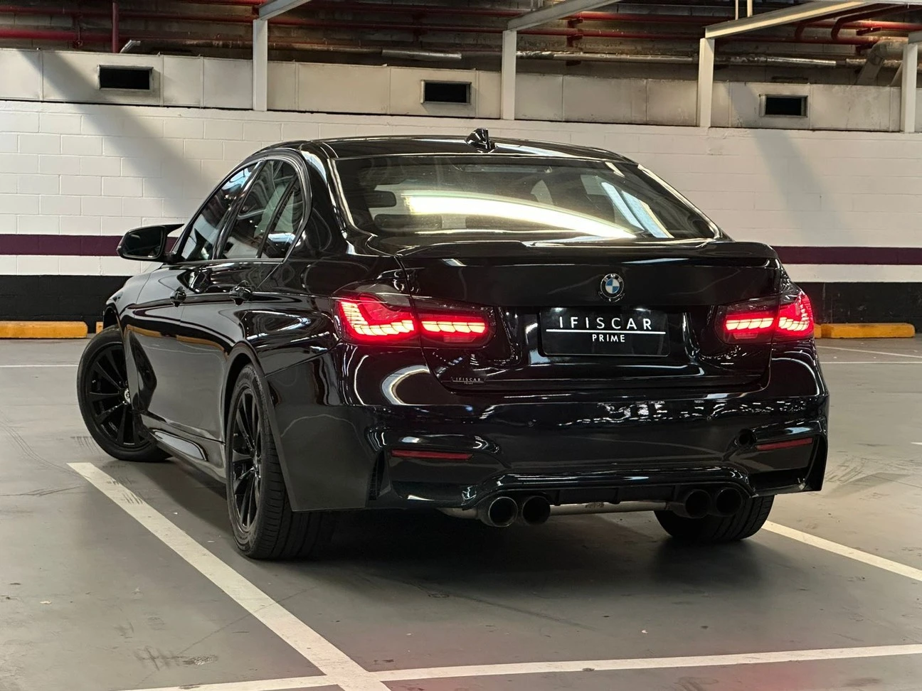 BMW 328i