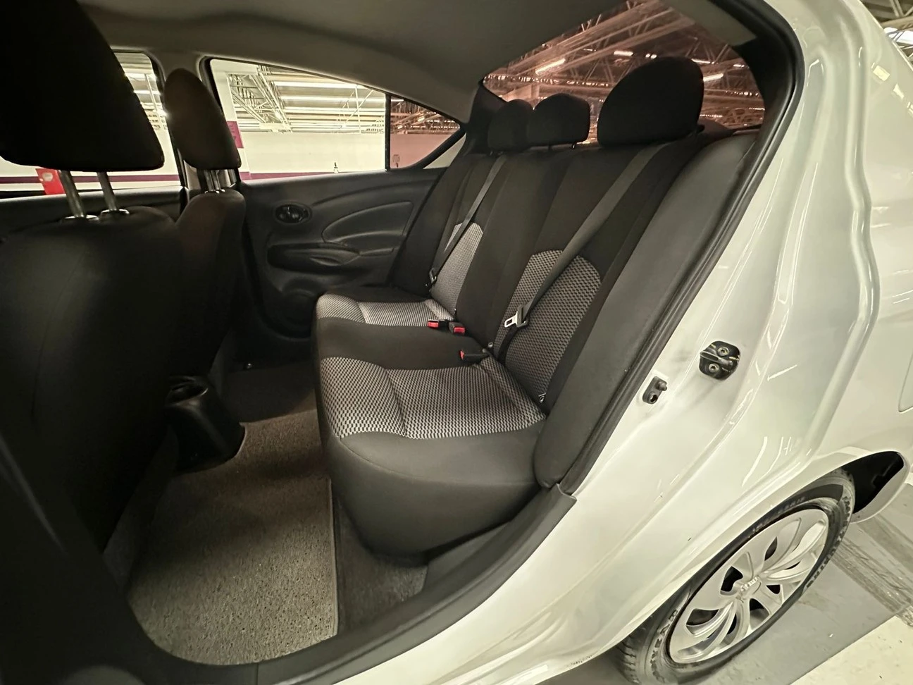 NISSAN VERSA