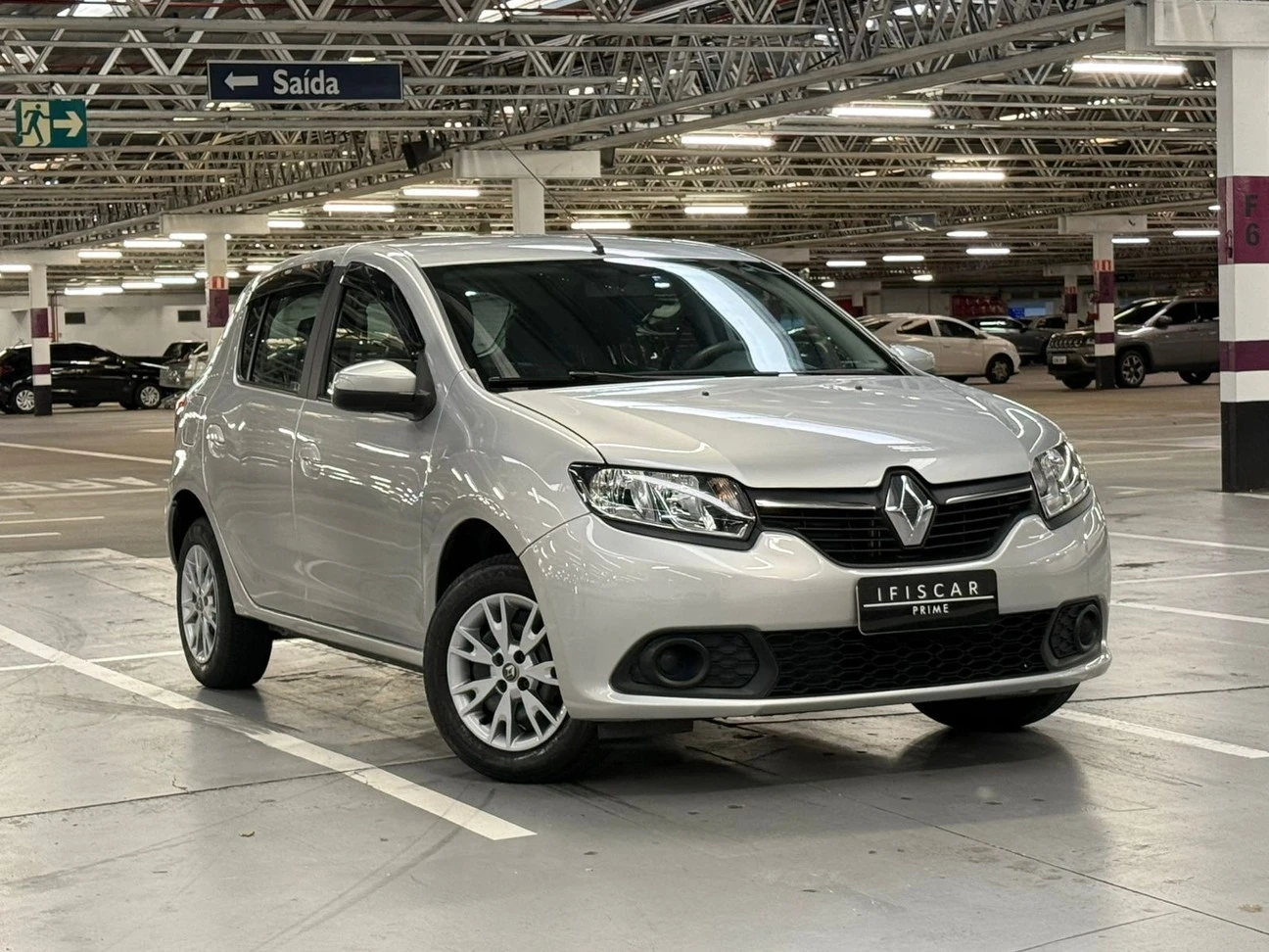 RENAULT SANDERO