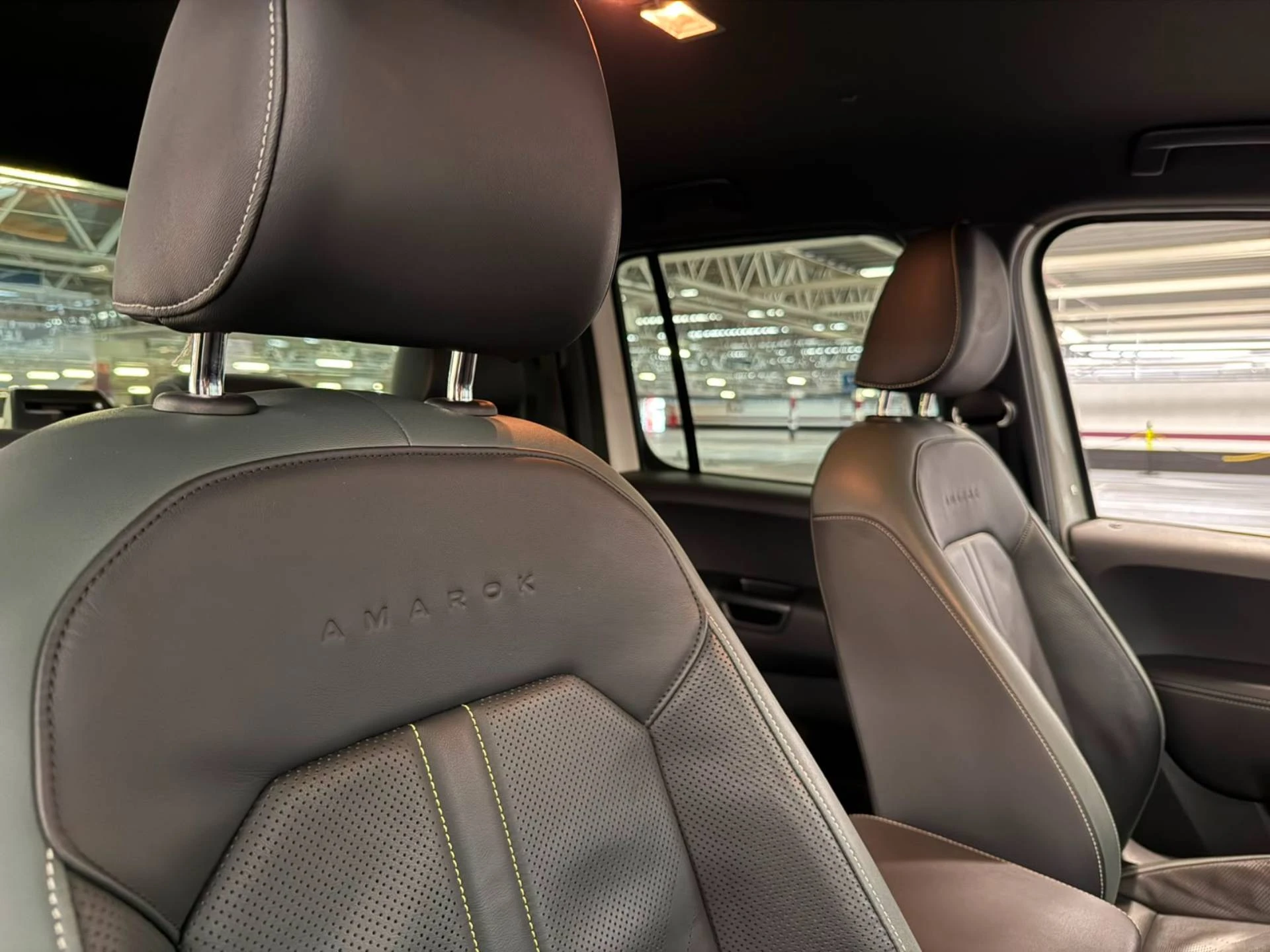 VOLKSWAGEN AMAROK