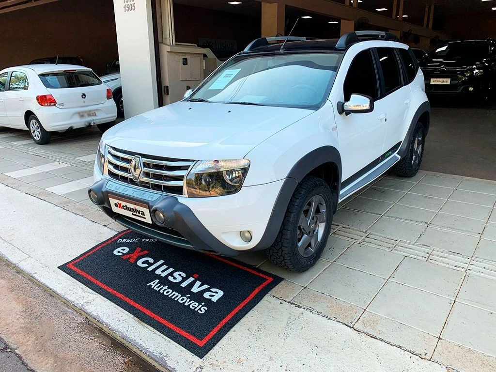 RENAULT DUSTER