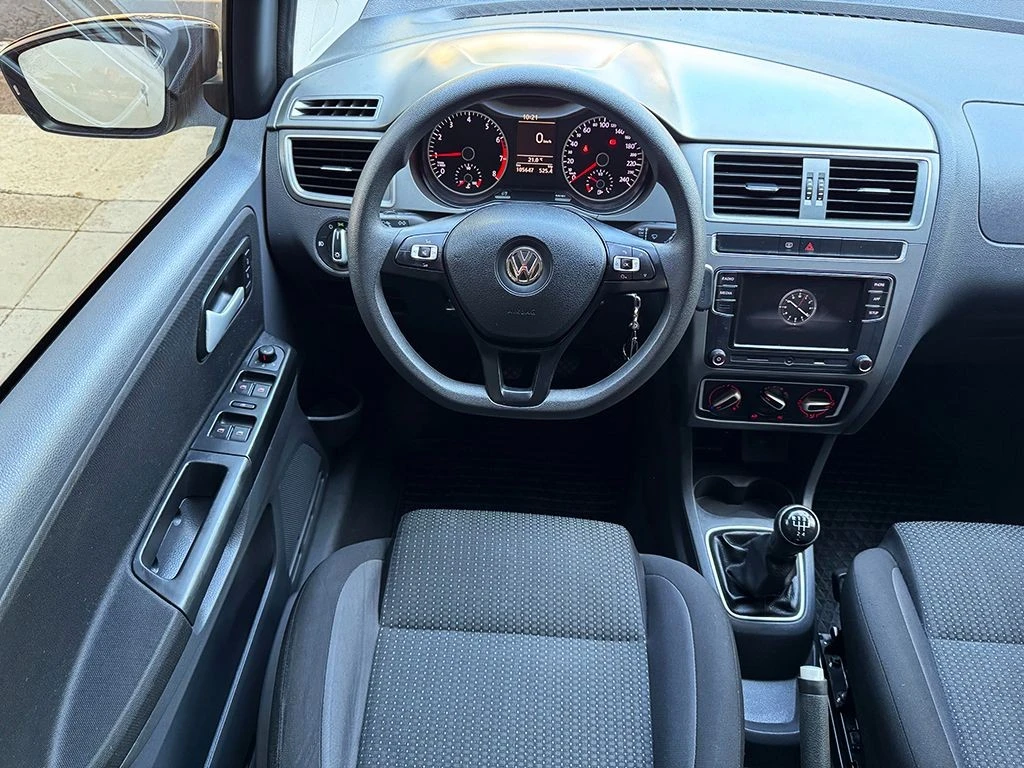 VOLKSWAGEN FOX