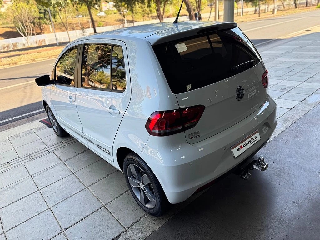 VOLKSWAGEN FOX