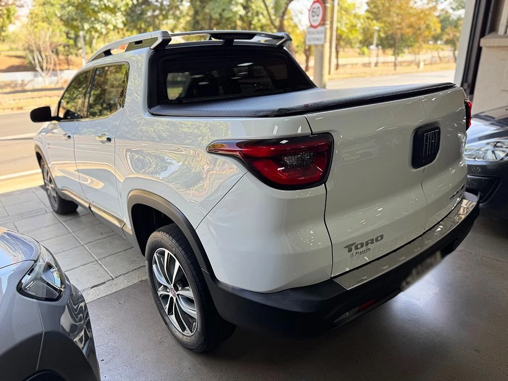 FIAT TORO