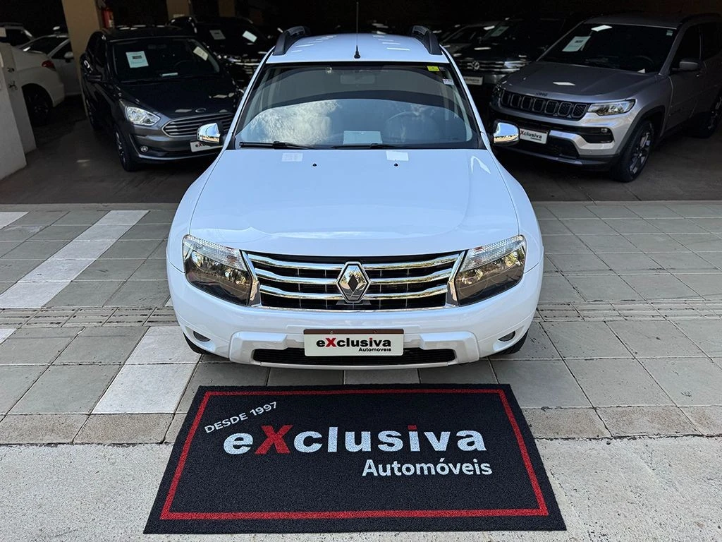 RENAULT DUSTER