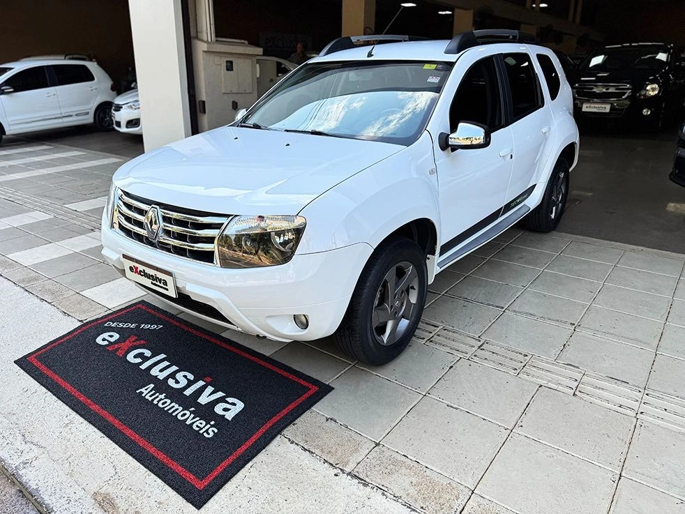 RENAULT DUSTER