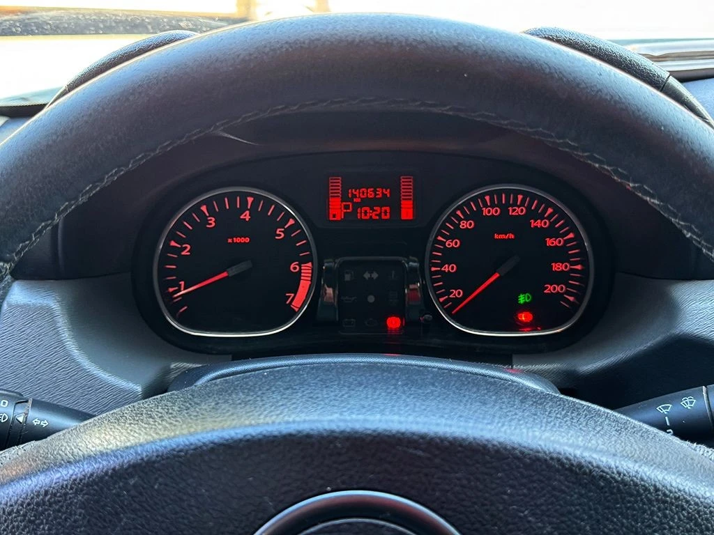 RENAULT DUSTER