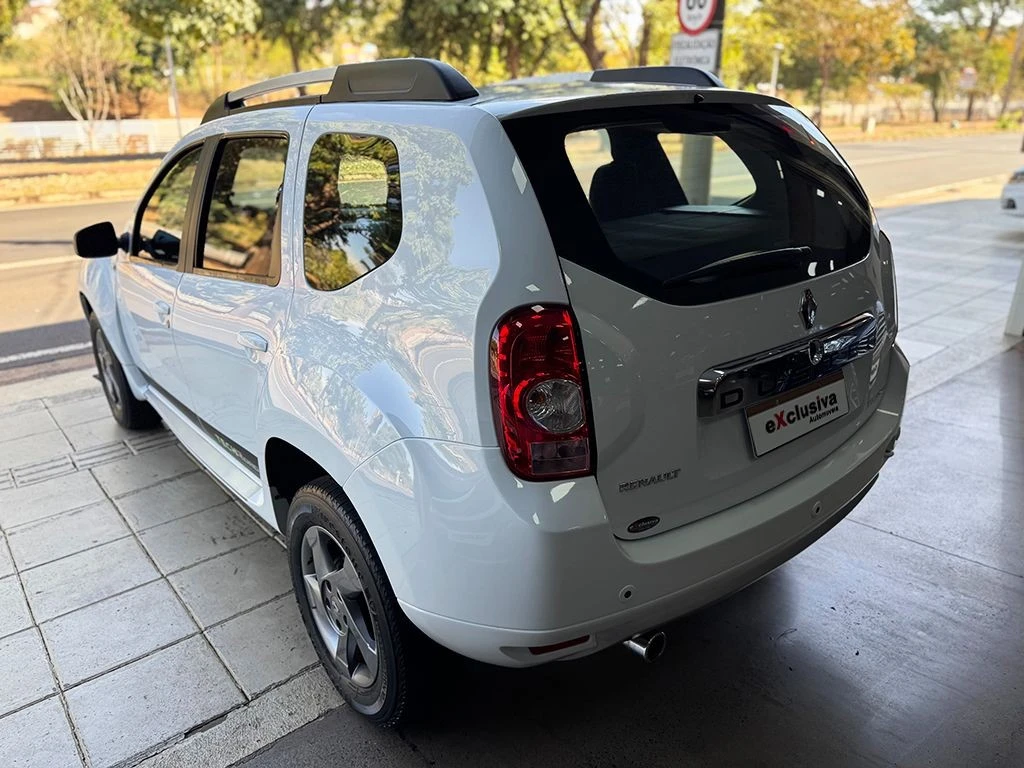 RENAULT DUSTER