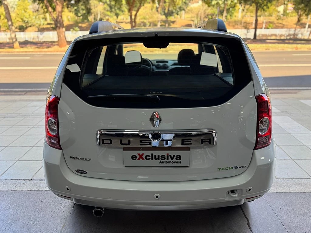 RENAULT DUSTER