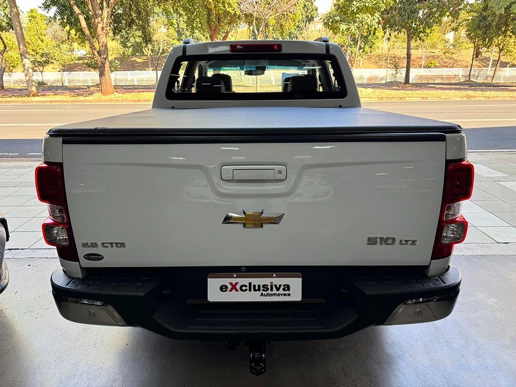 CHEVROLET S10