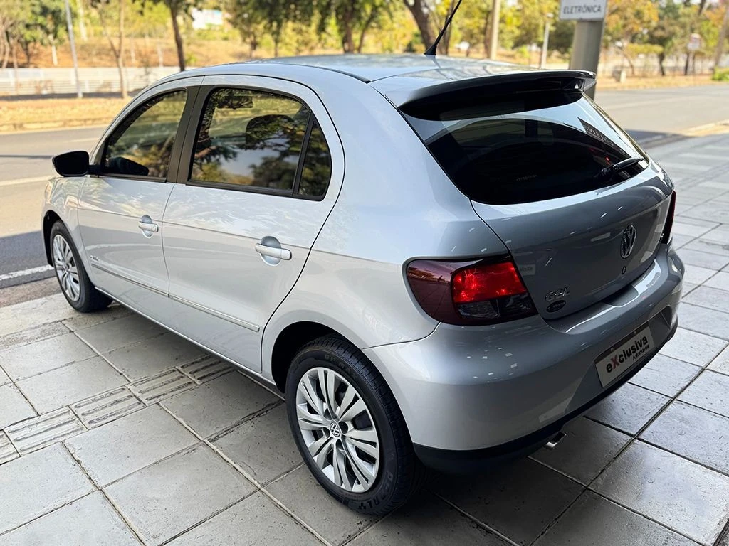 VOLKSWAGEN GOL