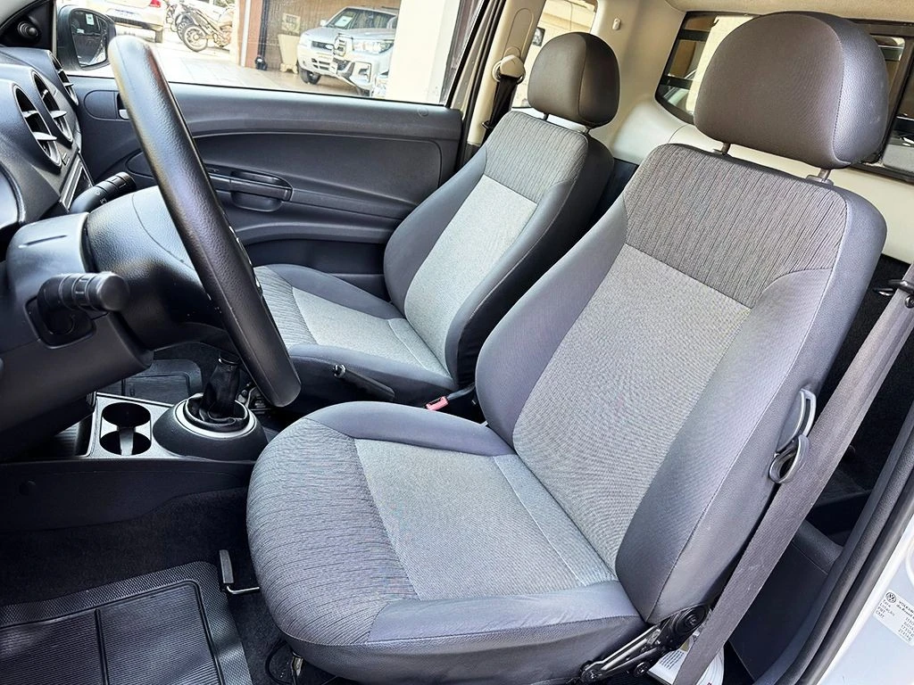 VOLKSWAGEN SAVEIRO