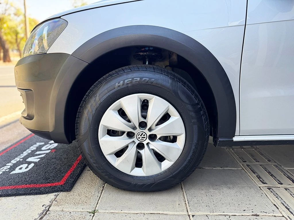 VOLKSWAGEN SAVEIRO