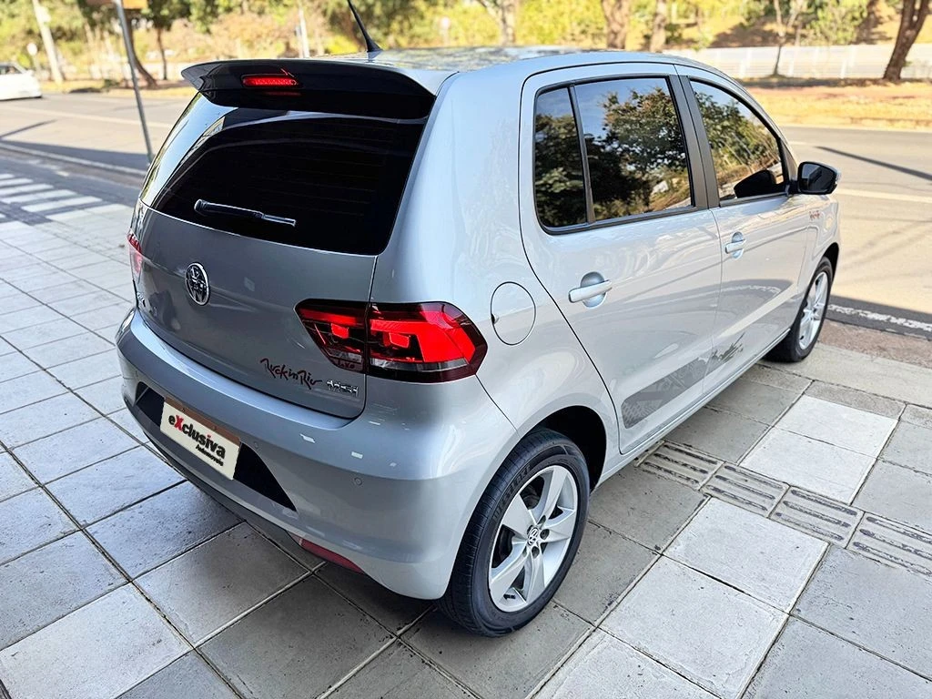 VOLKSWAGEN FOX
