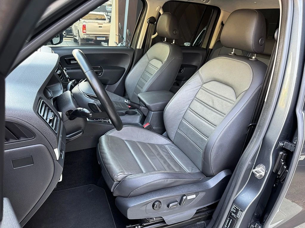 VOLKSWAGEN AMAROK