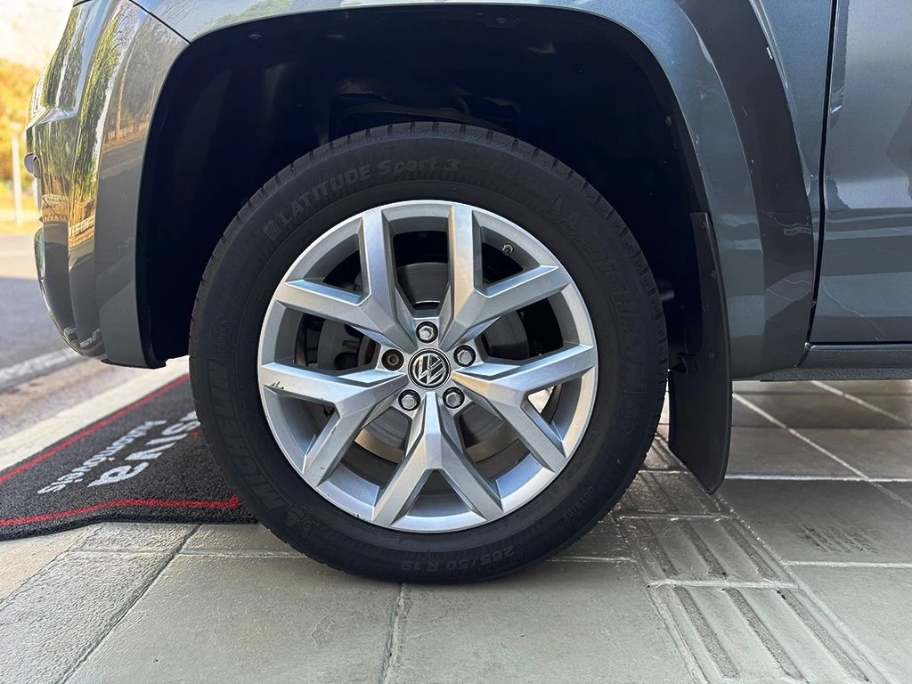 VOLKSWAGEN AMAROK