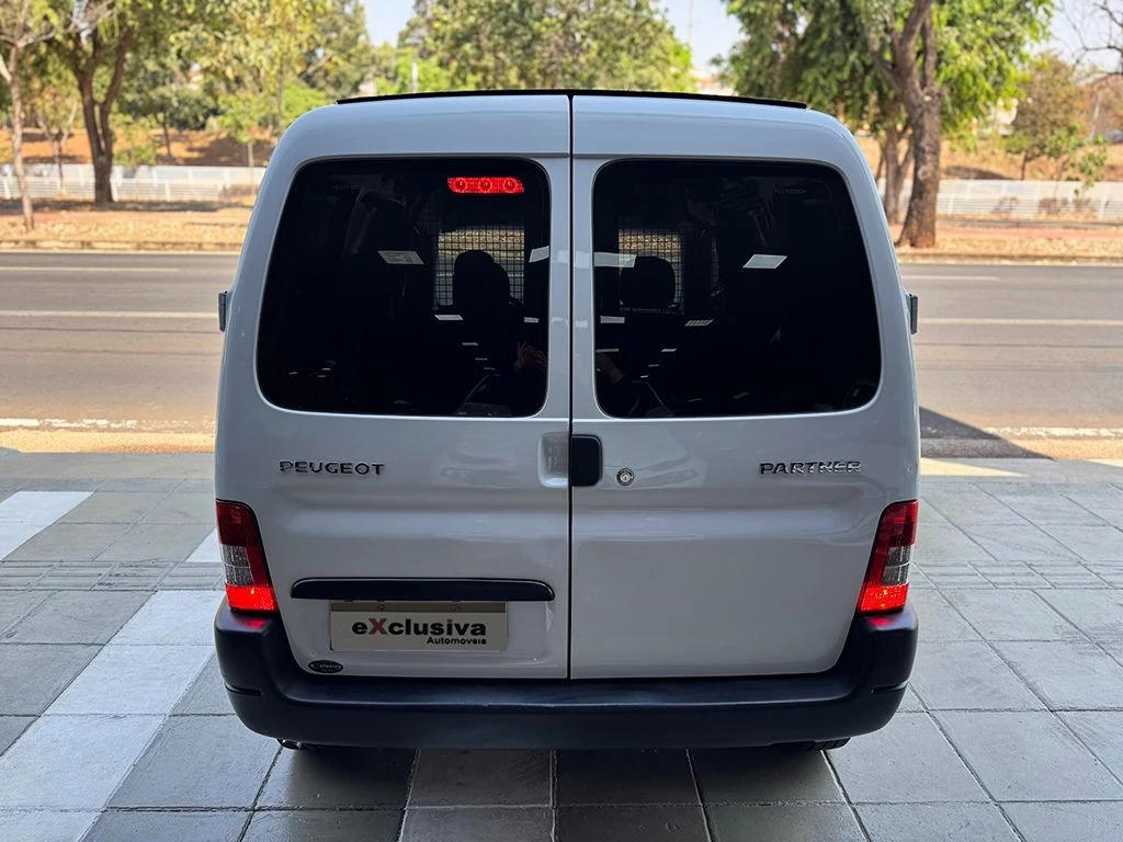 PEUGEOT PARTNER