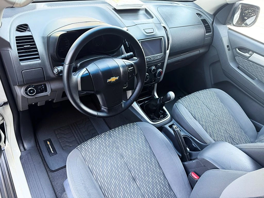 CHEVROLET S10