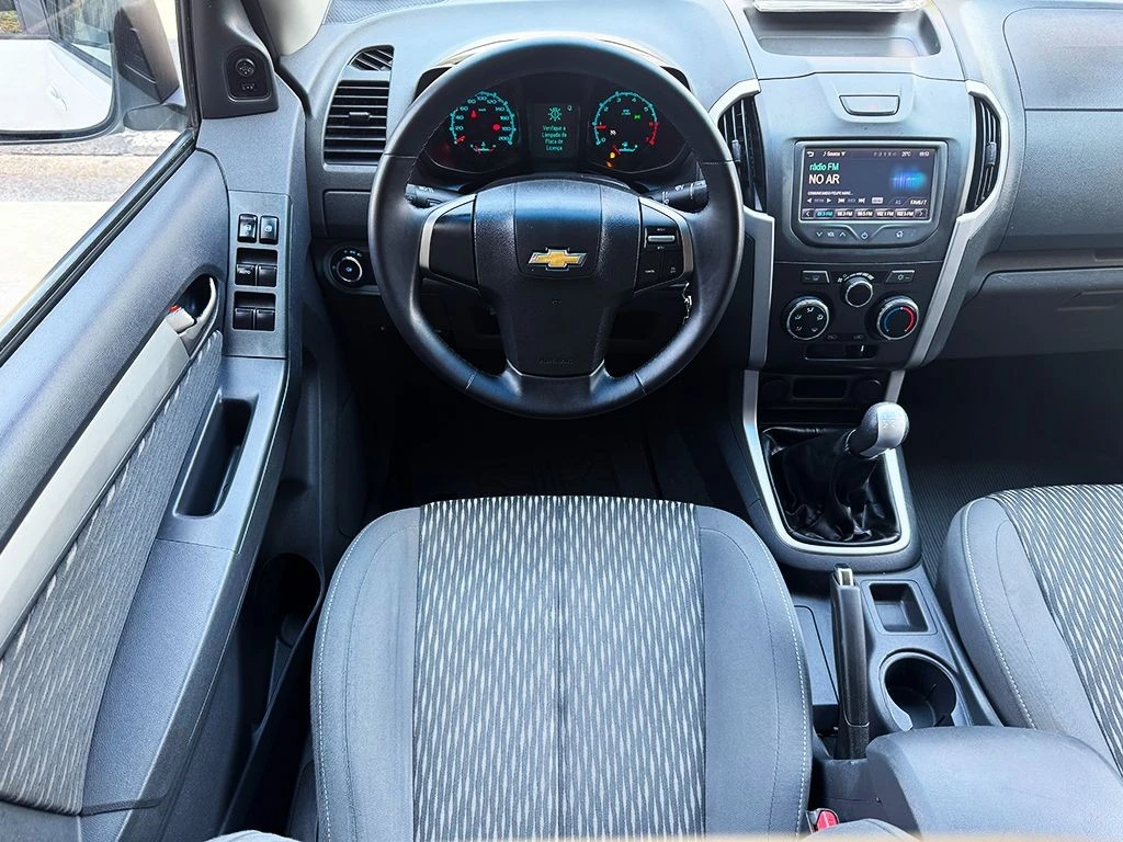 CHEVROLET S10