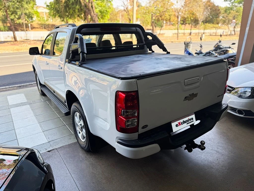 CHEVROLET S10