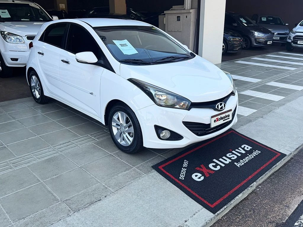 HYUNDAI HB20